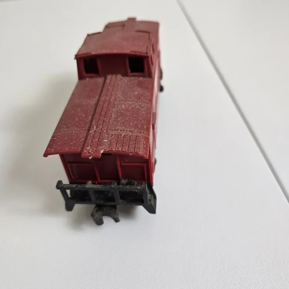 Vintage Lionel Pennsylvania Railroad Caboose Eastern Division Red Model Train
